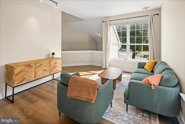 $775,000 | 4 Carey Street, Pennington, NJ 08534