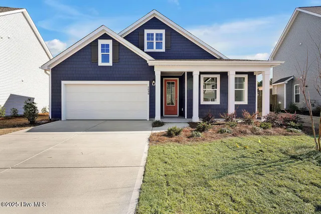 $369,999 | 323 Hammock Bay Way, Unit LOT 18, Hubert, NC 28539