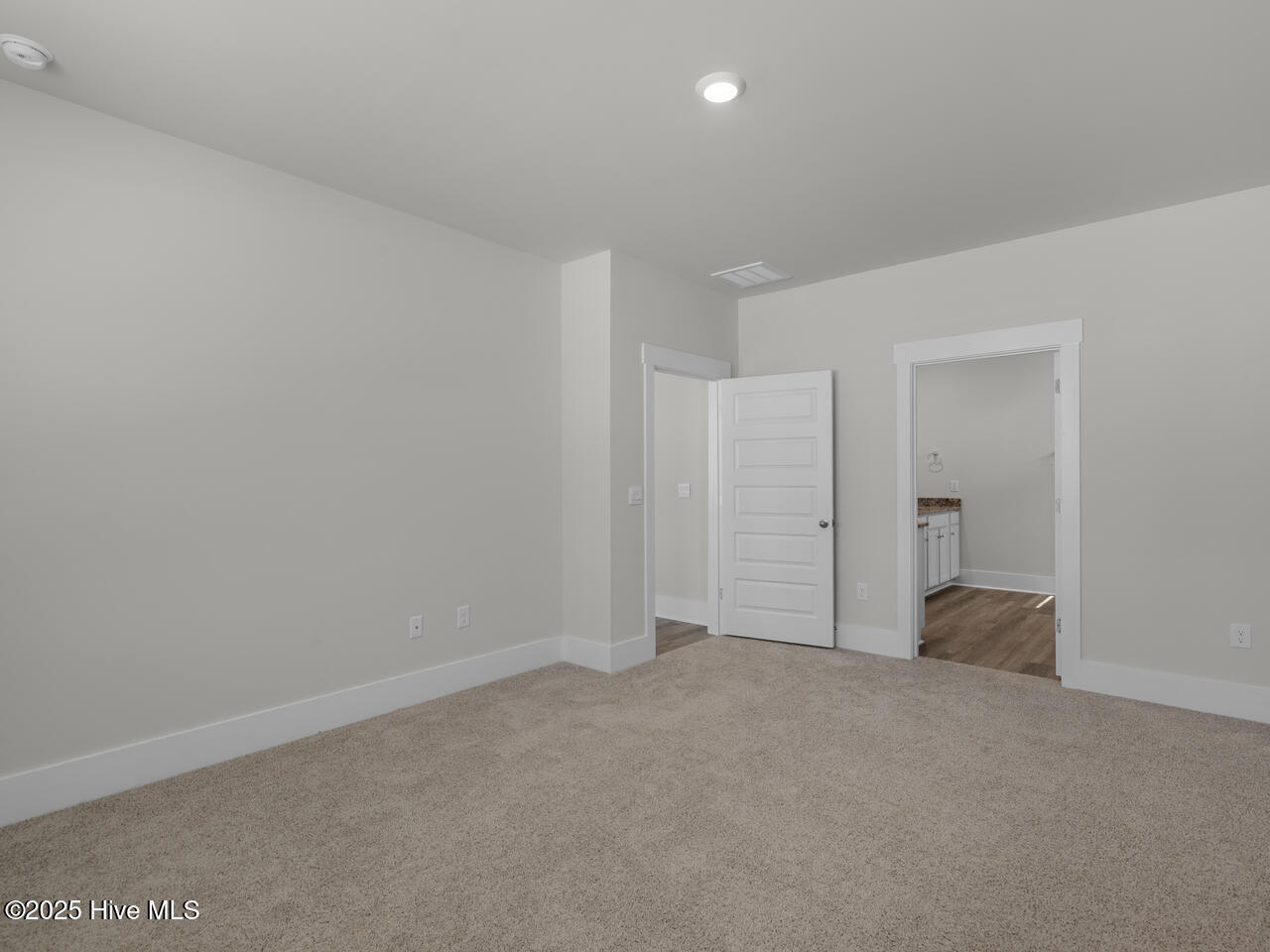 323 Hammock Bay Way, Unit LOT 18 Hubert, NC 28539 - Photo 18 of 43 SurfsideLanding2186mbrDRHL33A8-018-028-1