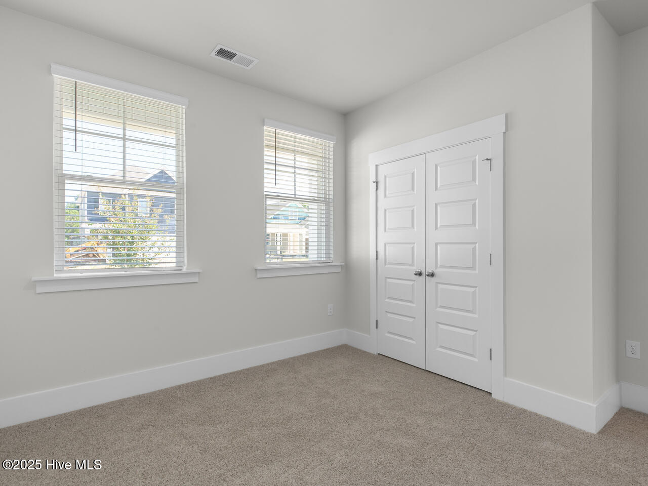 323 Hammock Bay Way, Unit LOT 18 Hubert, NC 28539 - Photo 26 of 43 SurfsideLanding21811brDRHL33A8-026-022-1