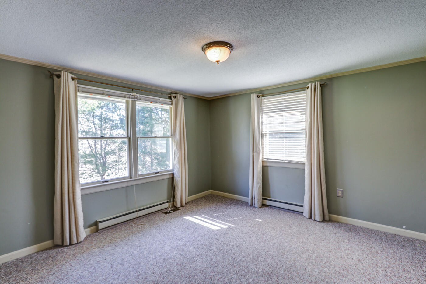 1306 Gills Road Bedford, VA 24523 - Photo 29 of 65 an empty room with windows and closet