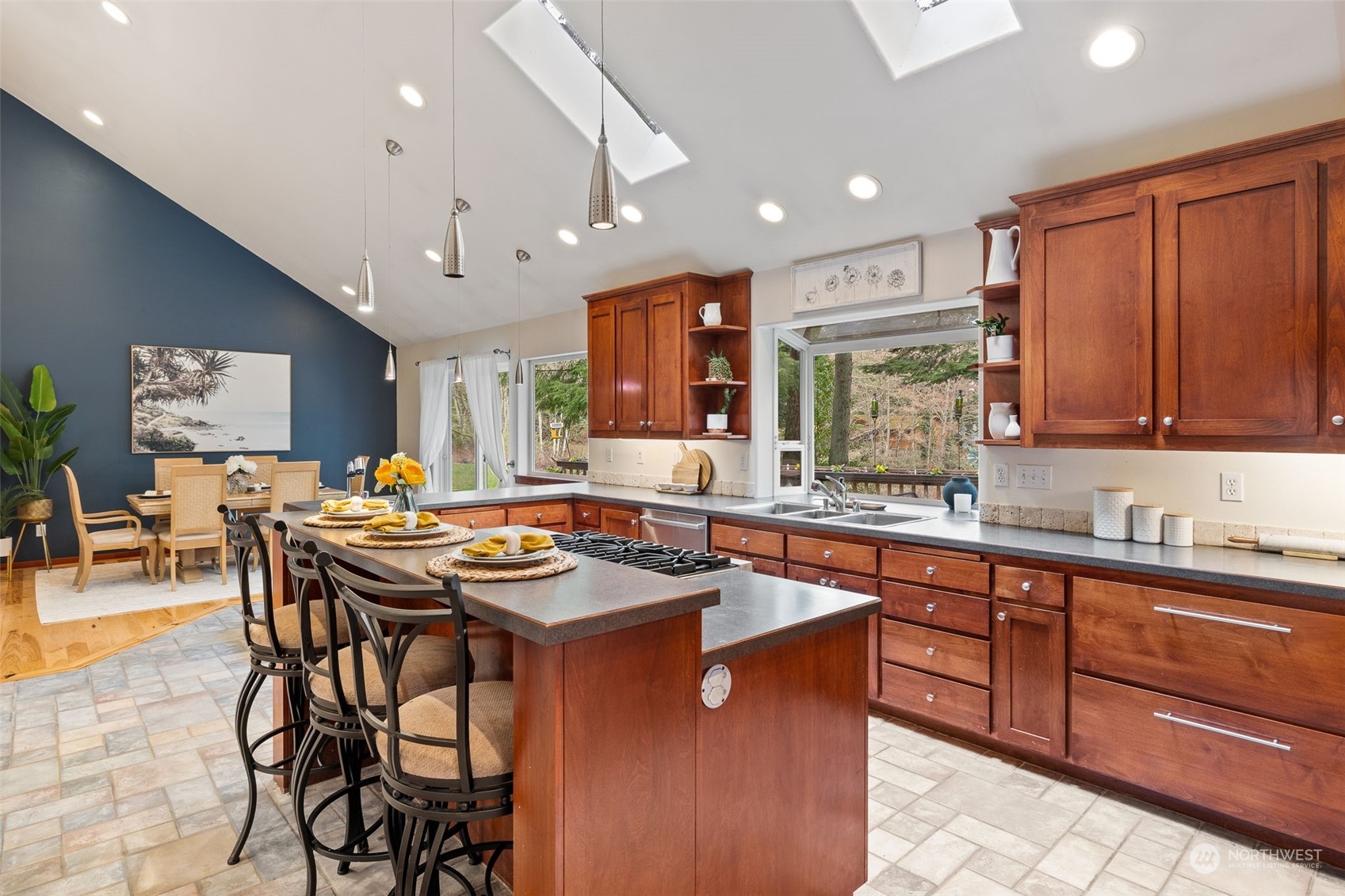 595 Waynes Ridge Circle Camano Island, WA 98282 - Photo 6 of 40 Gallery Image 6
