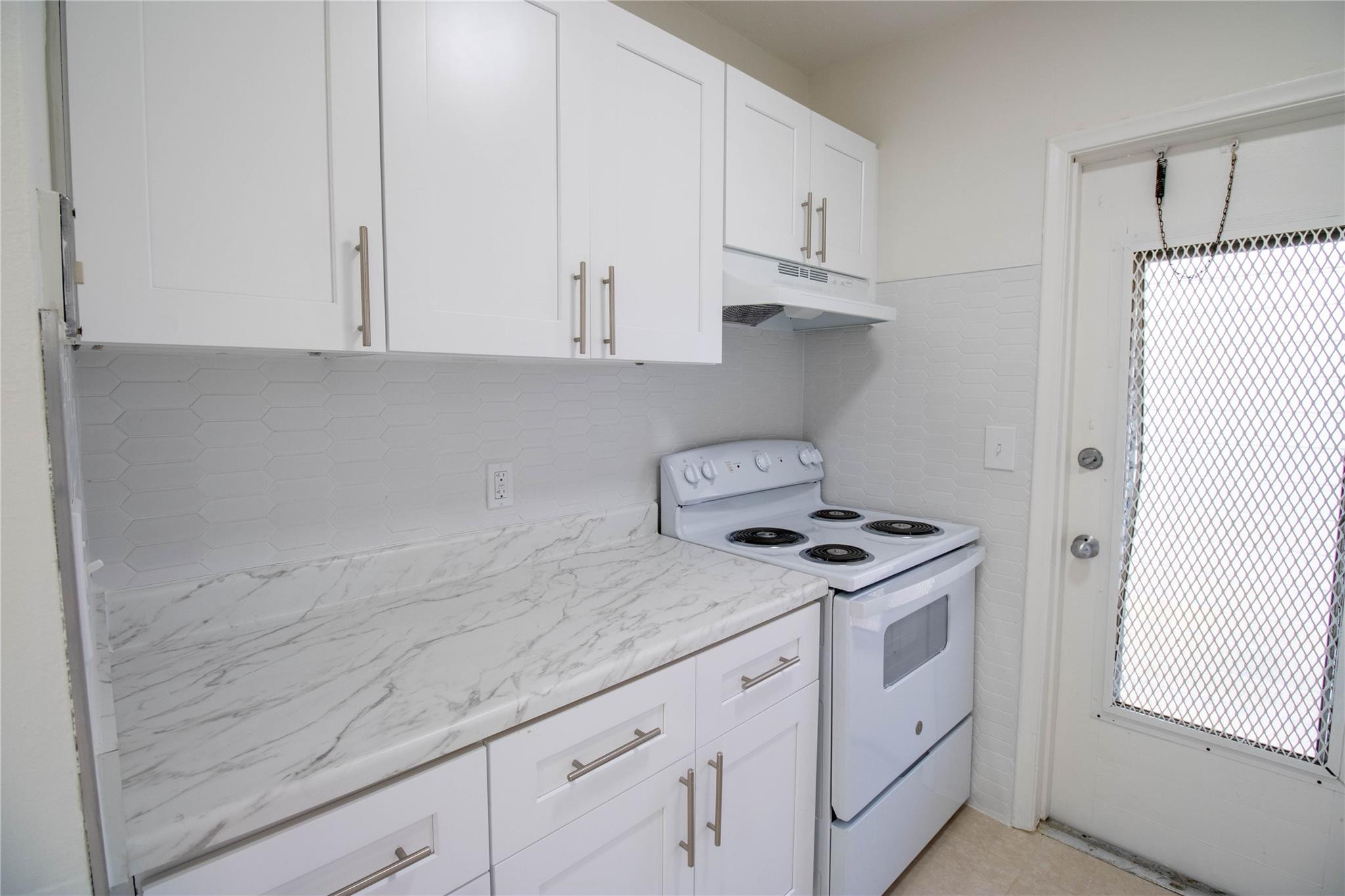 Undisclosed Address Hollywood, FL 33020 - Photo 6 of 14 Photo 6