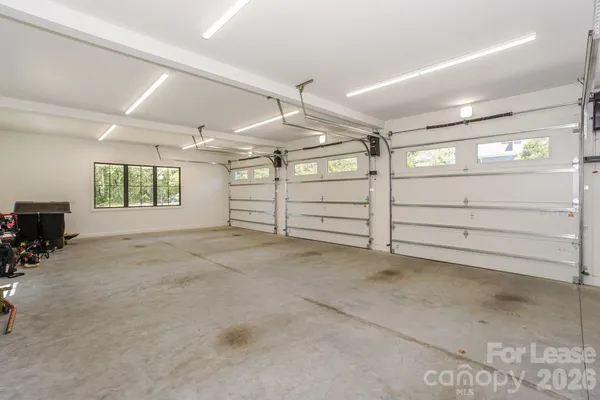 a view of a big room with closet and natural light