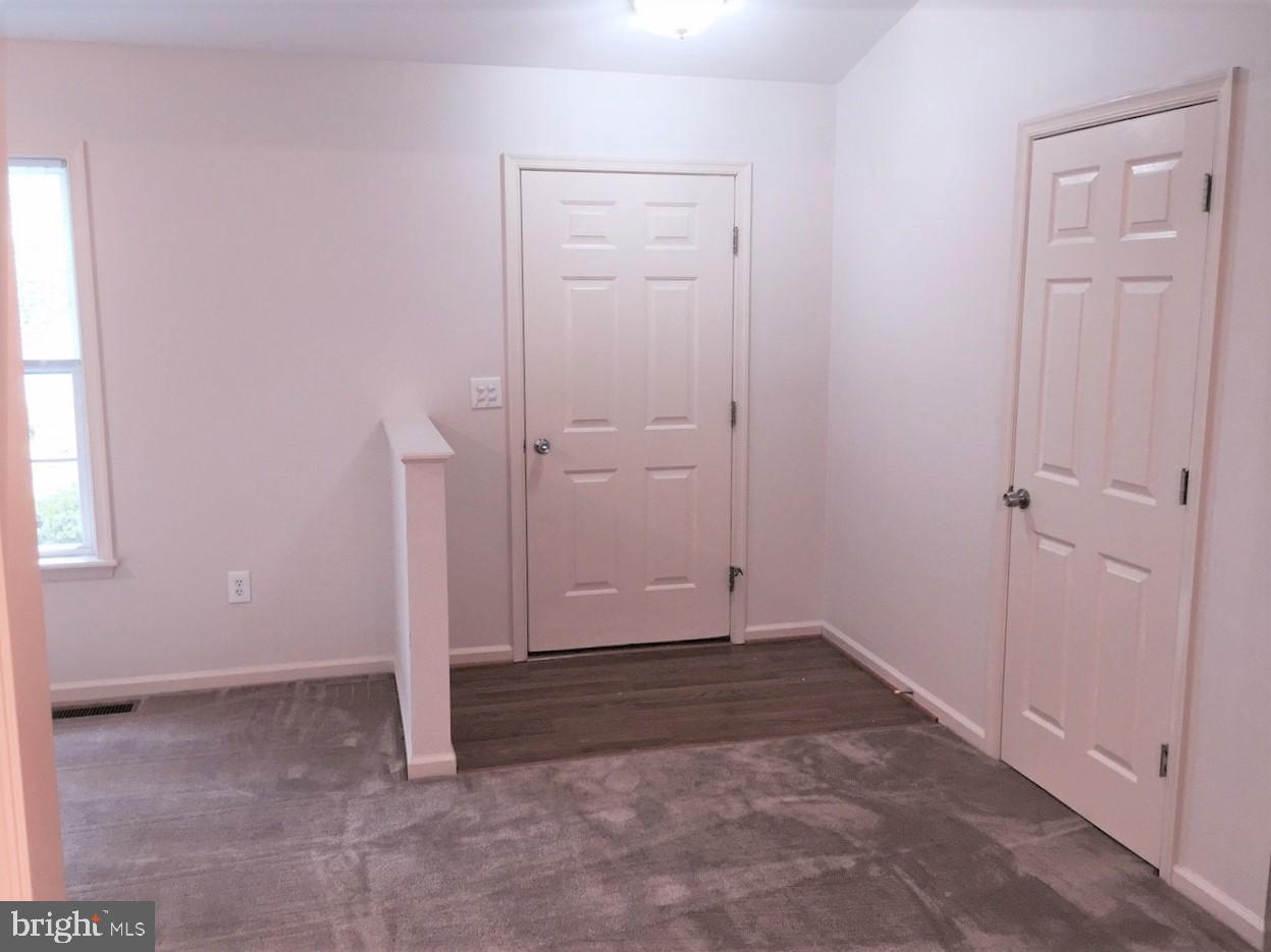 6061 Rockawalkin Road Salisbury, MD 21801 - Photo 3 of 14 Entry
