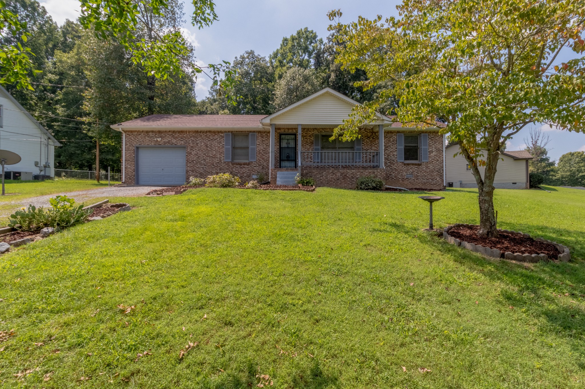 1712 Setter Road Clarksville, TN 37042 - Photo 1 of 26 Gallery Image 1