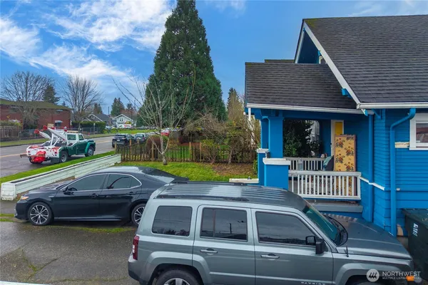 $650,000 | 3812 South Thompson Avenue, Tacoma, WA 98418