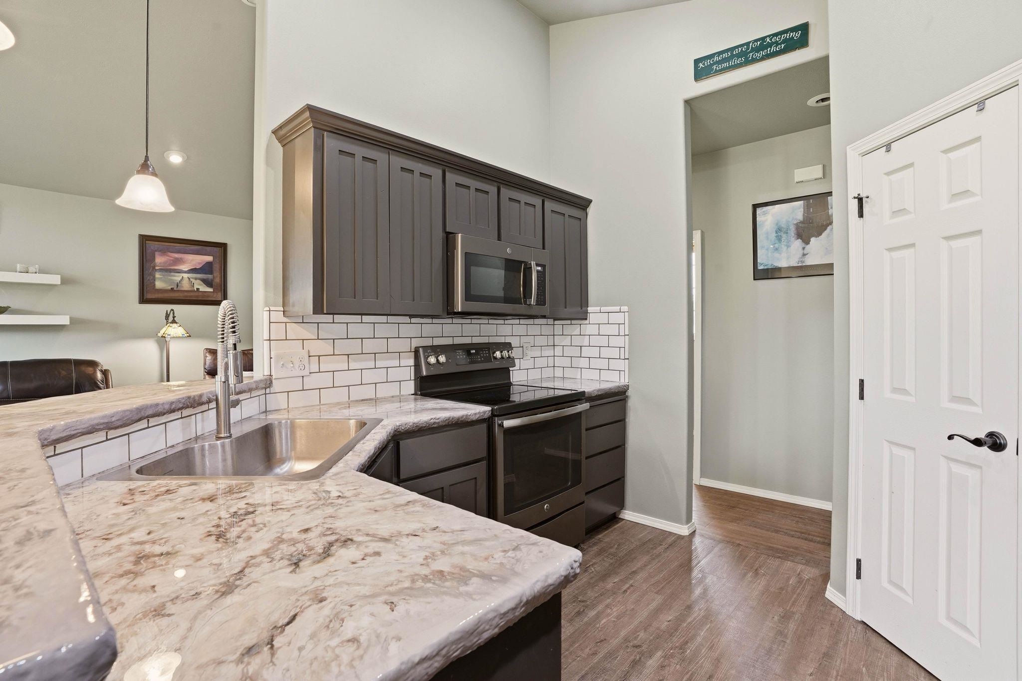 9723 West January Drive Cheney, WA 99004 - Photo 5 of 32