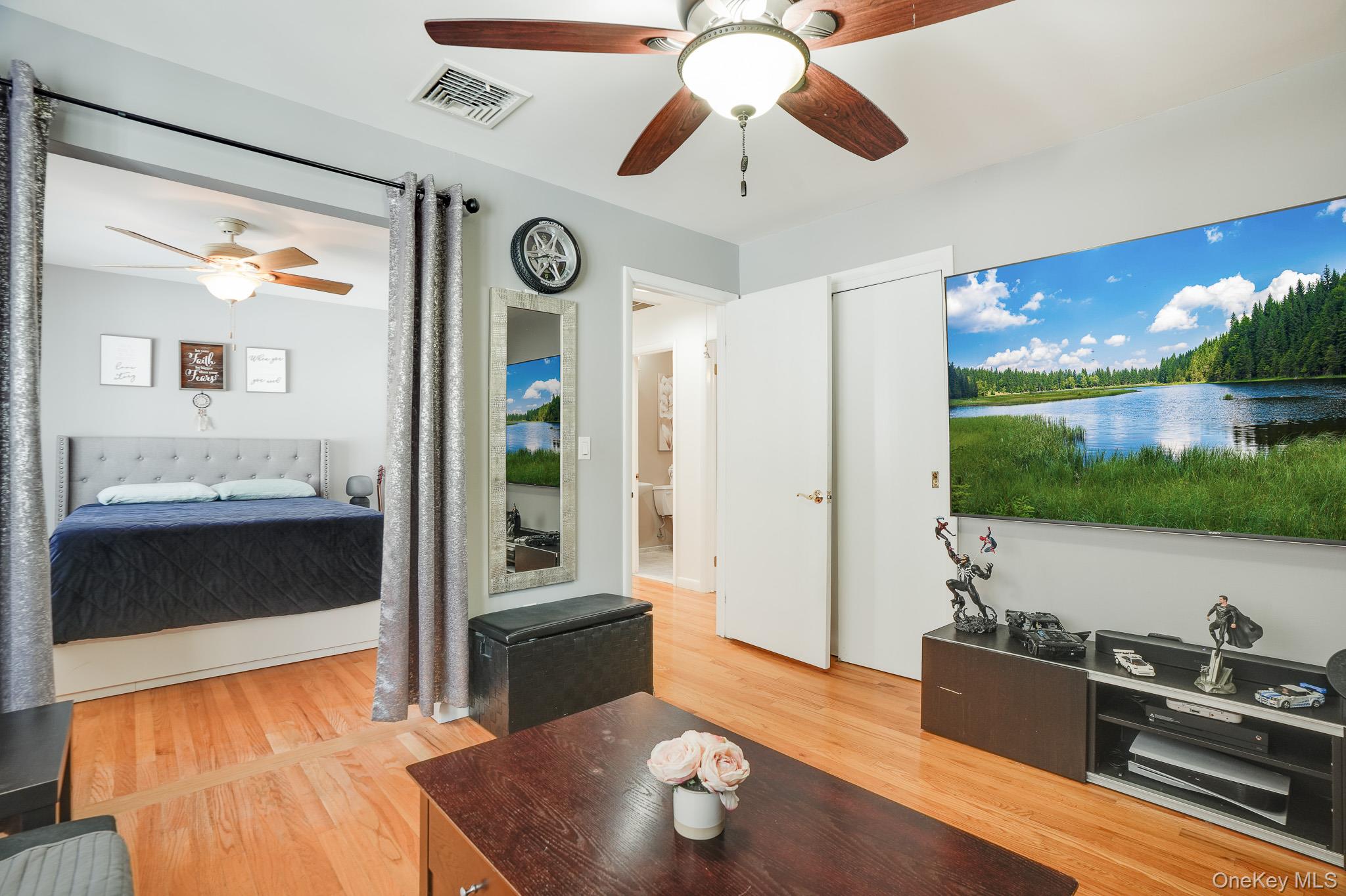 53 Tanager Road Mahopac, NY 10541 - Photo 23 of 43 Another view of the 2nd bedroom.