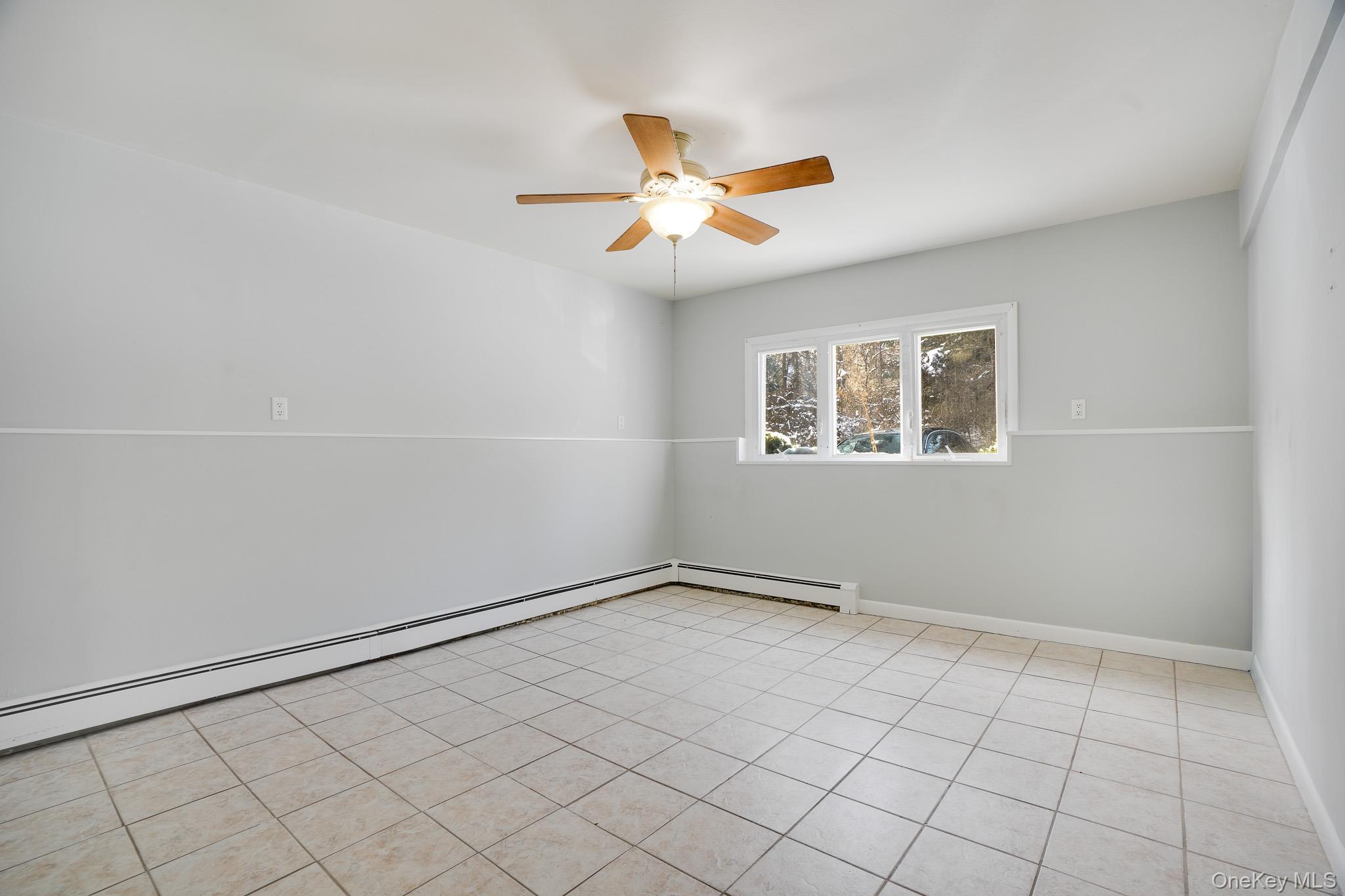 53 Tanager Road Mahopac, NY 10541 - Photo 28 of 43 Accessory apartment, bedroom.