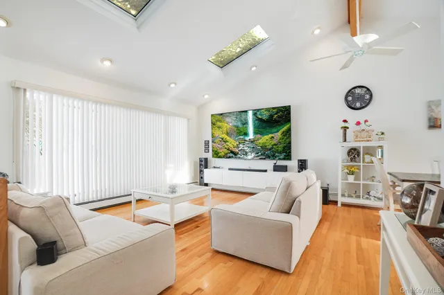 $775,000 | 53 Tanager Road, Mahopac, NY 10541