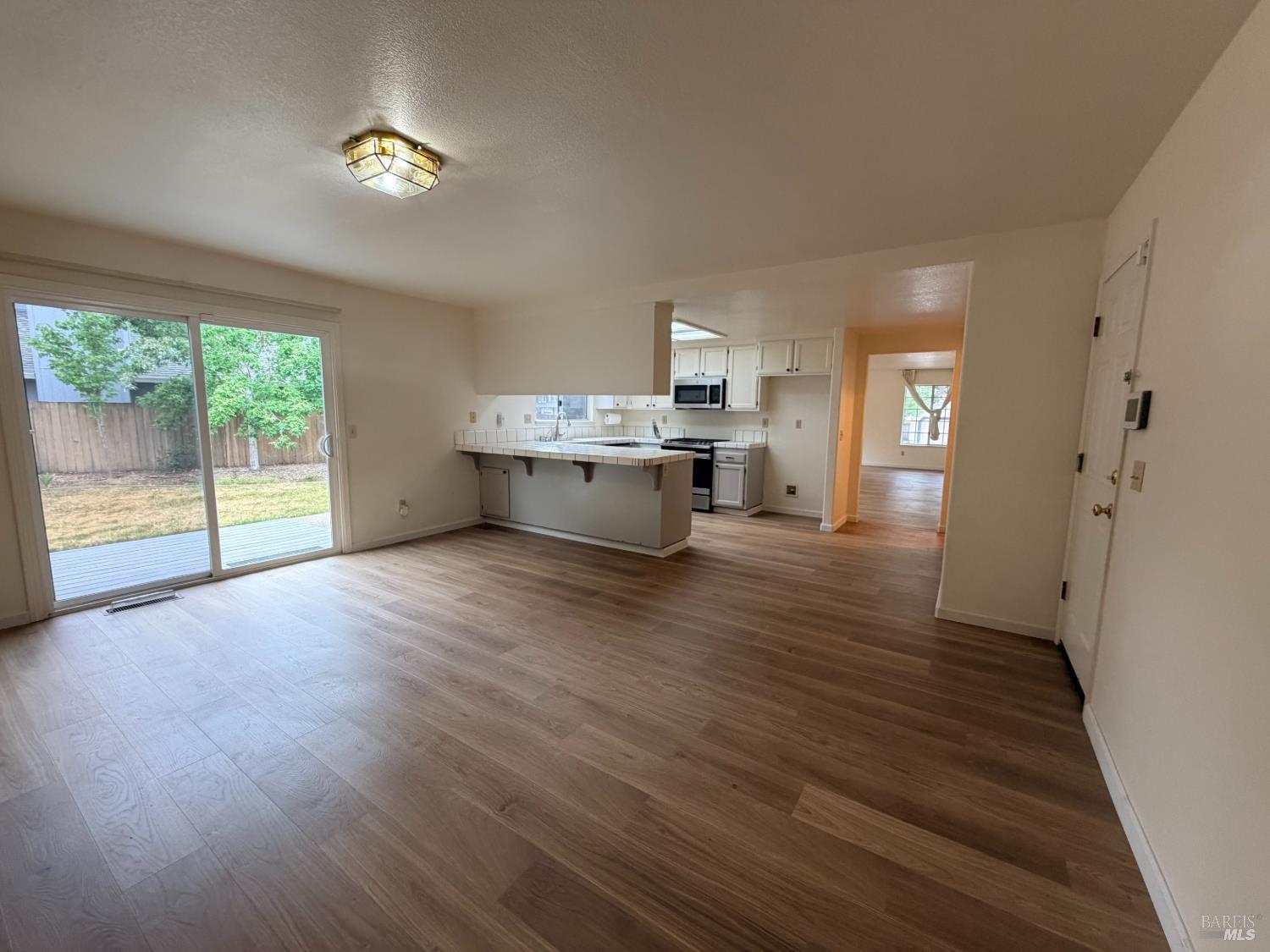 1195 Exeter Drive Santa Rosa, CA 95401 - Photo 12 of 28