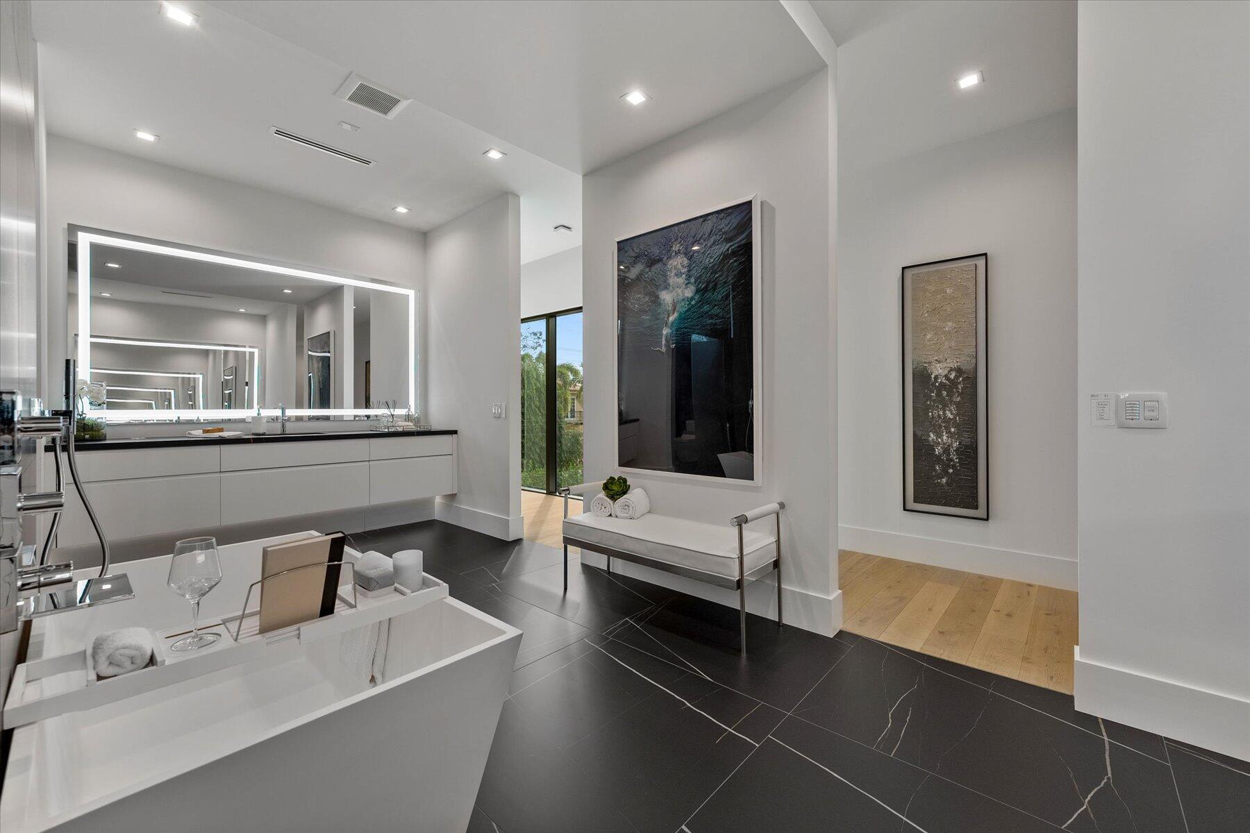 1120 Spanish River Road Boca Raton, FL 33432 - Photo 35 of 76 054-45-DSC05296