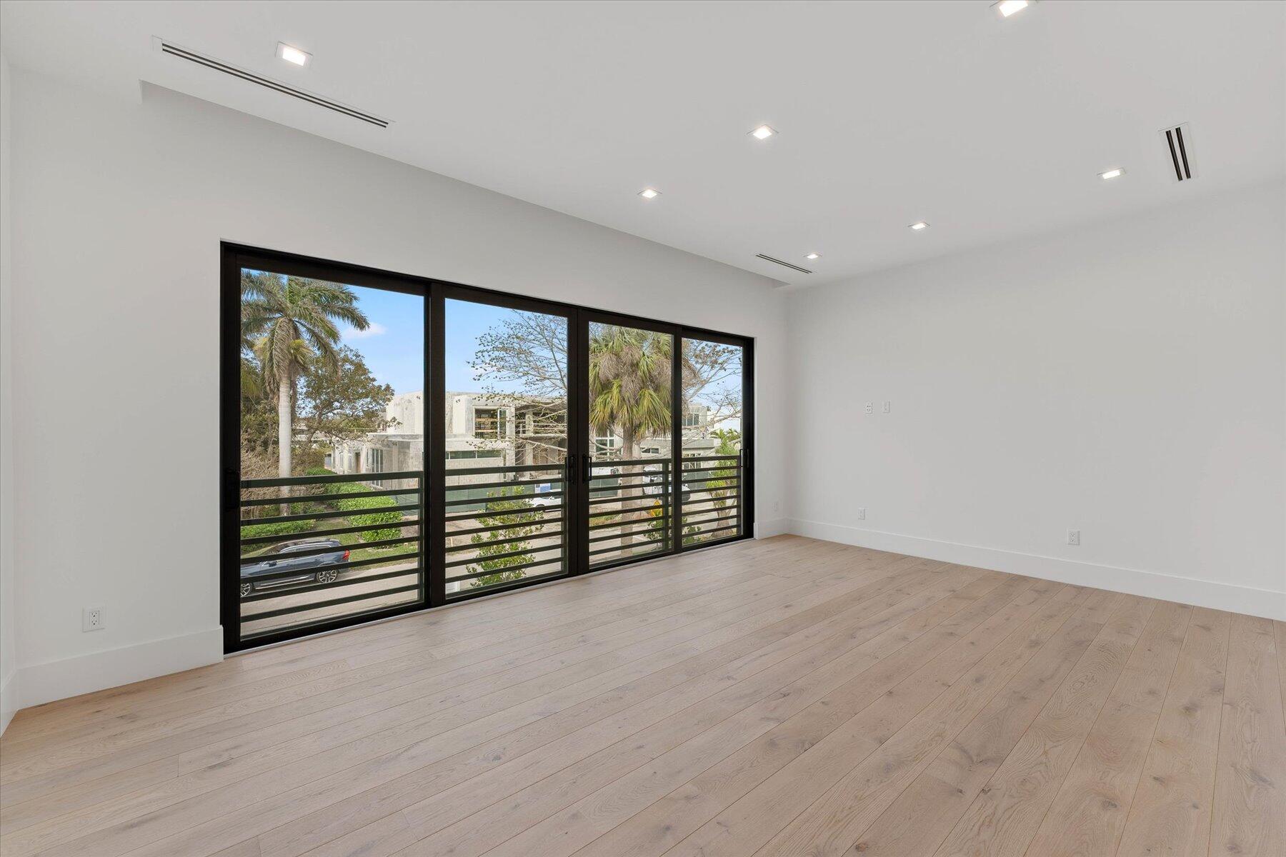 1120 Spanish River Road Boca Raton, FL 33432 - Photo 53 of 76 077-67-DSC05323