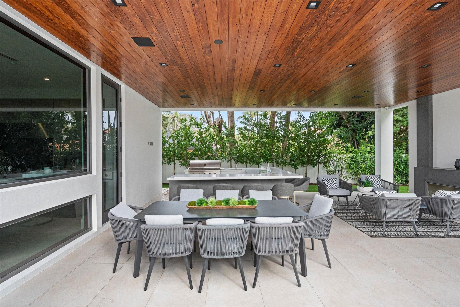 1120 Spanish River Road Boca Raton, FL 33432 - Photo 62 of 76 086-83-DSC_8783