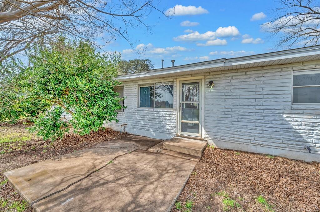 201 Old Steinbeck Road Waco, TX 76708 - Photo 22 of 33
