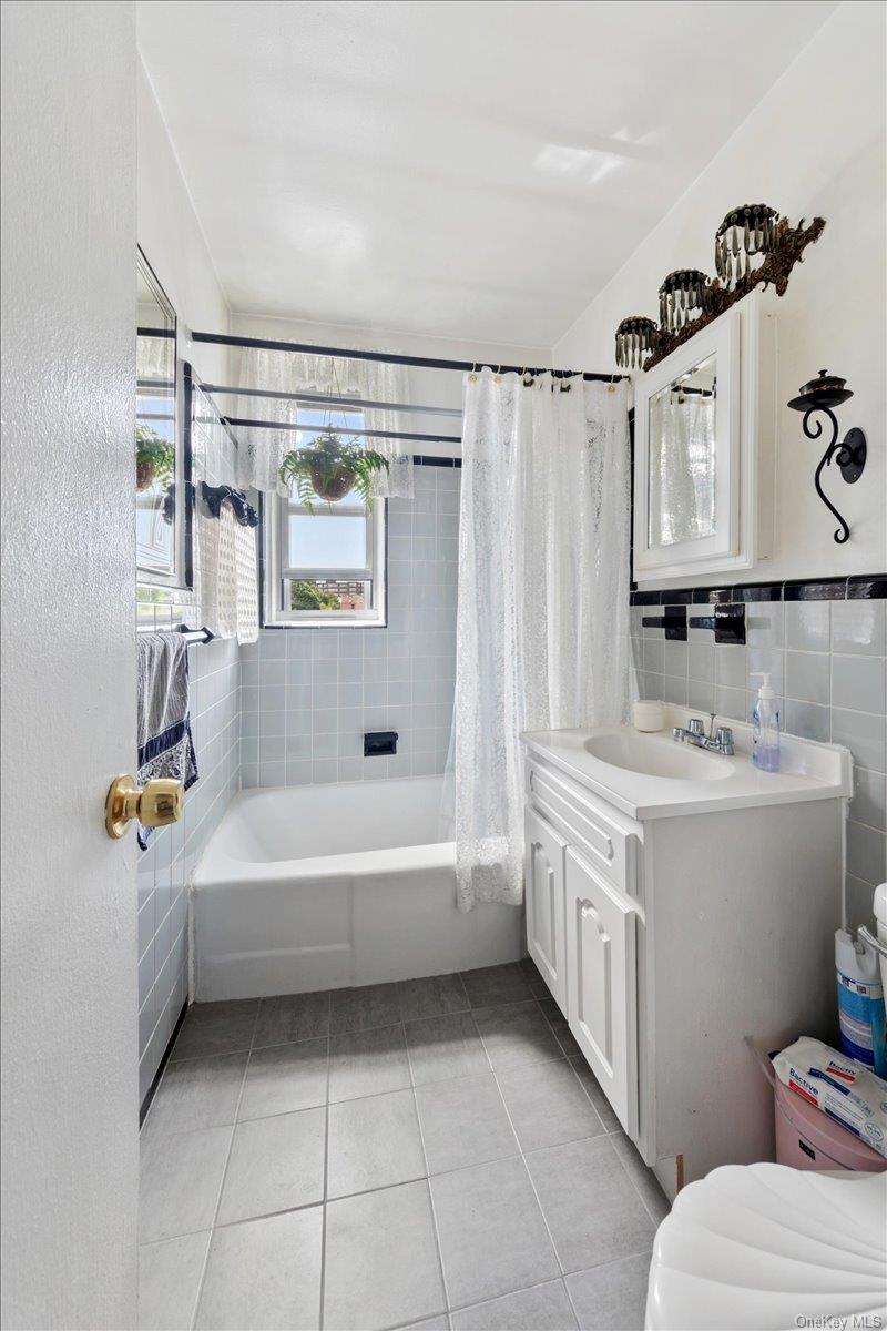 4265 Webster Avenue, Unit 7C Bronx, NY 10470 - Photo 16 of 22