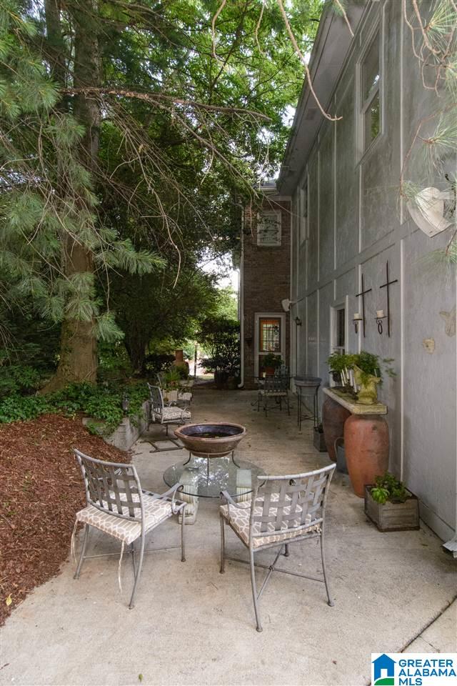 1820 Post Oak Road Vestavia Hills, AL 35216 - Photo 32 of 33 Gallery Image 32