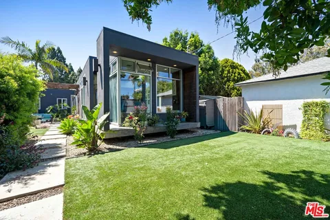 $2,225,000 | 2817 Virginia Avenue, Santa Monica, CA 90404
