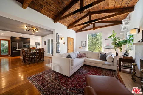$2,225,000 | 2817 Virginia Avenue, Santa Monica, CA 90404