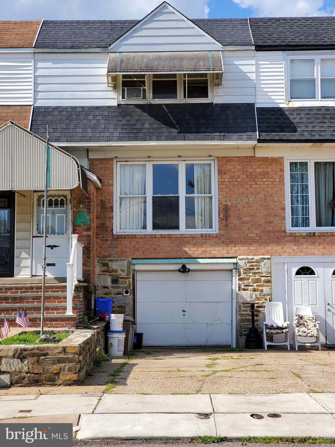 10924 Modena Place Philadelphia, PA 19154 - Photo 1 of 12 Exterior Front
