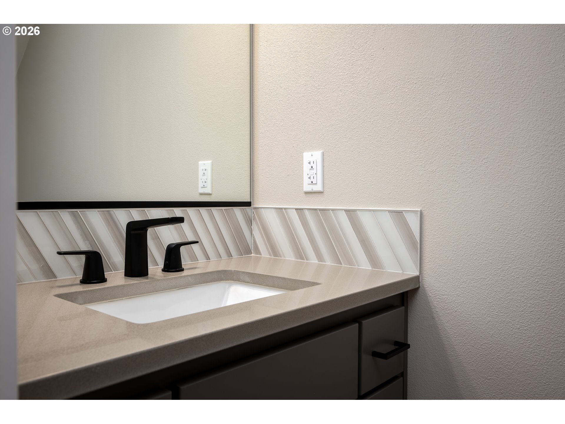 3184 Southeast 62nd Avenue Portland, OR 97206 - Photo 8 of 20