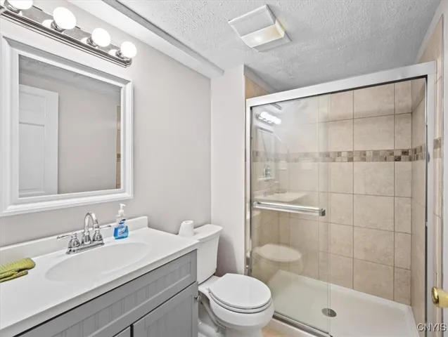 $629,000 | 884 Kibby Road, Lysander, NY 13027