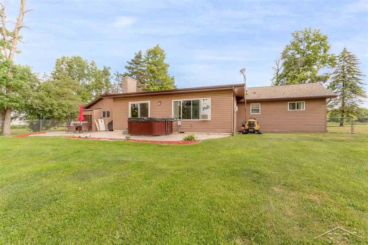 4121 Bay Arenac Line Road Pinconning, MI 48650 - Photo 27 of 31