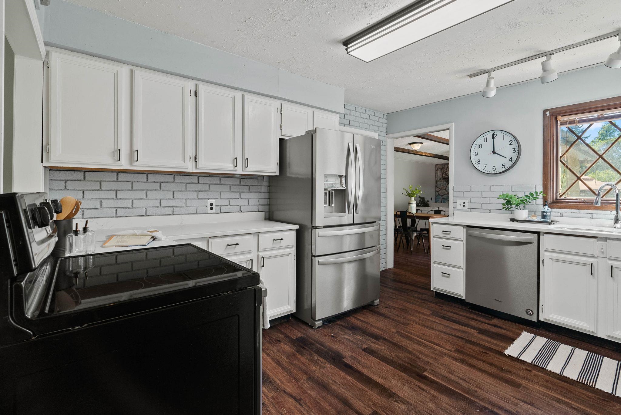119 North Bannen Road Spokane Valley, WA 99216 - Photo 11 of 47 Gallery Image 11