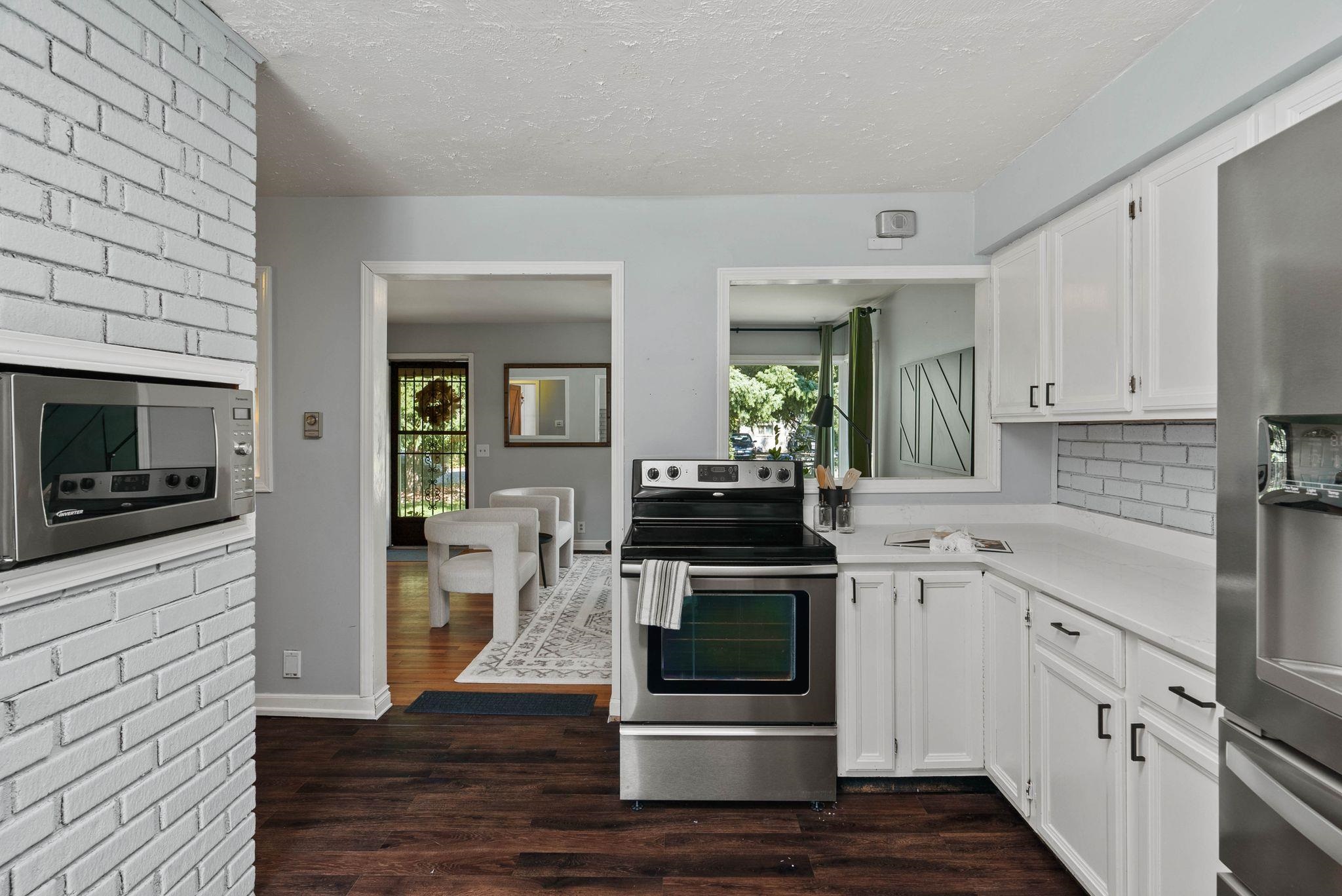 119 North Bannen Road Spokane Valley, WA 99216 - Photo 13 of 47 Gallery Image 13