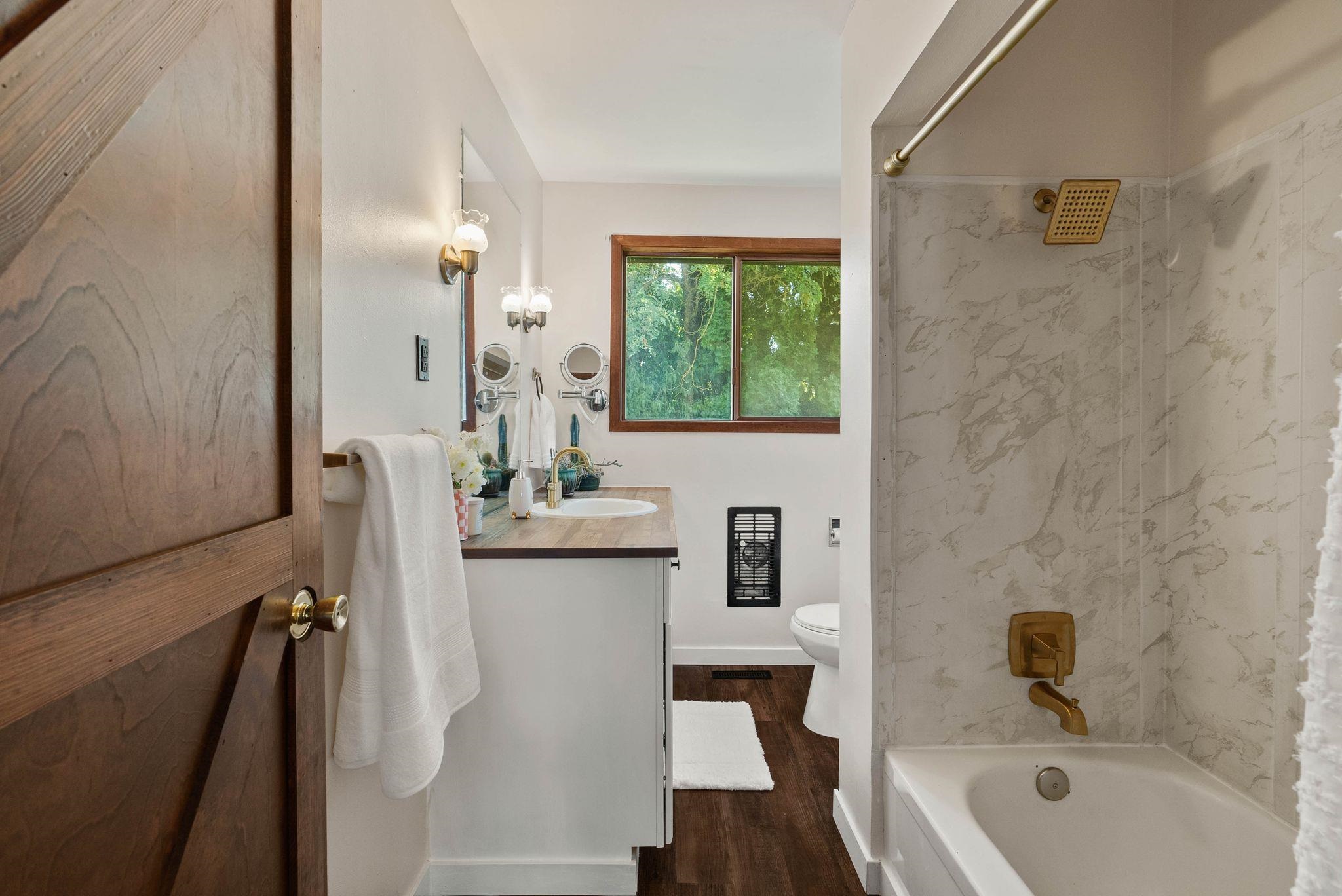 119 North Bannen Road Spokane Valley, WA 99216 - Photo 22 of 47 Gallery Image 22