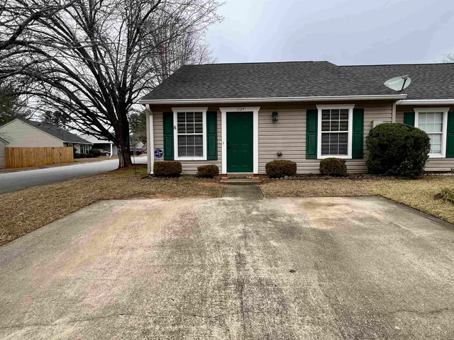 $179,950 | 1124 Webber Way, Spartanburg, SC 29307