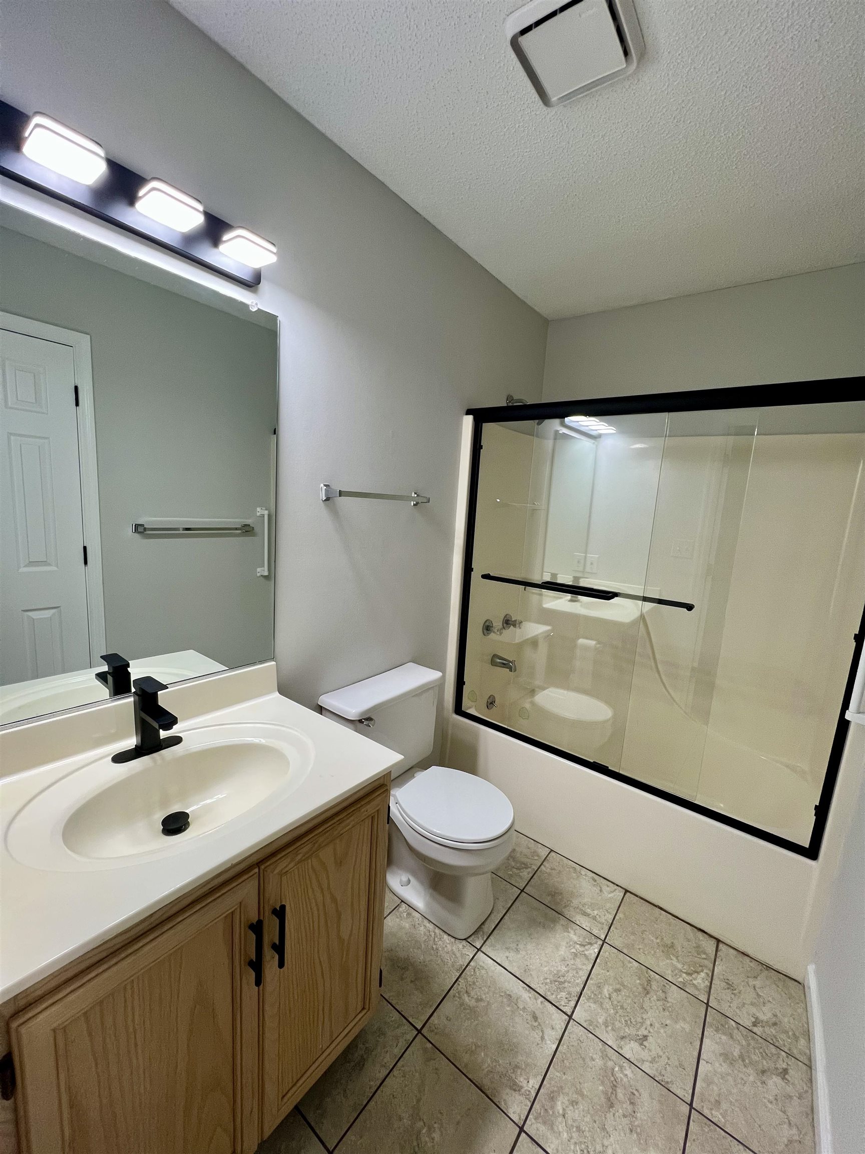 1124 Webber Way Spartanburg, SC 29307 - Photo 9 of 12