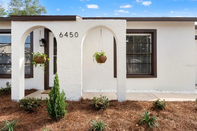 $285,000 | 6450 Crowley Court, Spring Hill, FL 34609