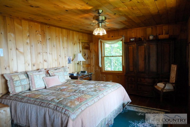 2241 Homestead Road Todd, NC 28684 - Photo 3 of 12 Gallery Image 3