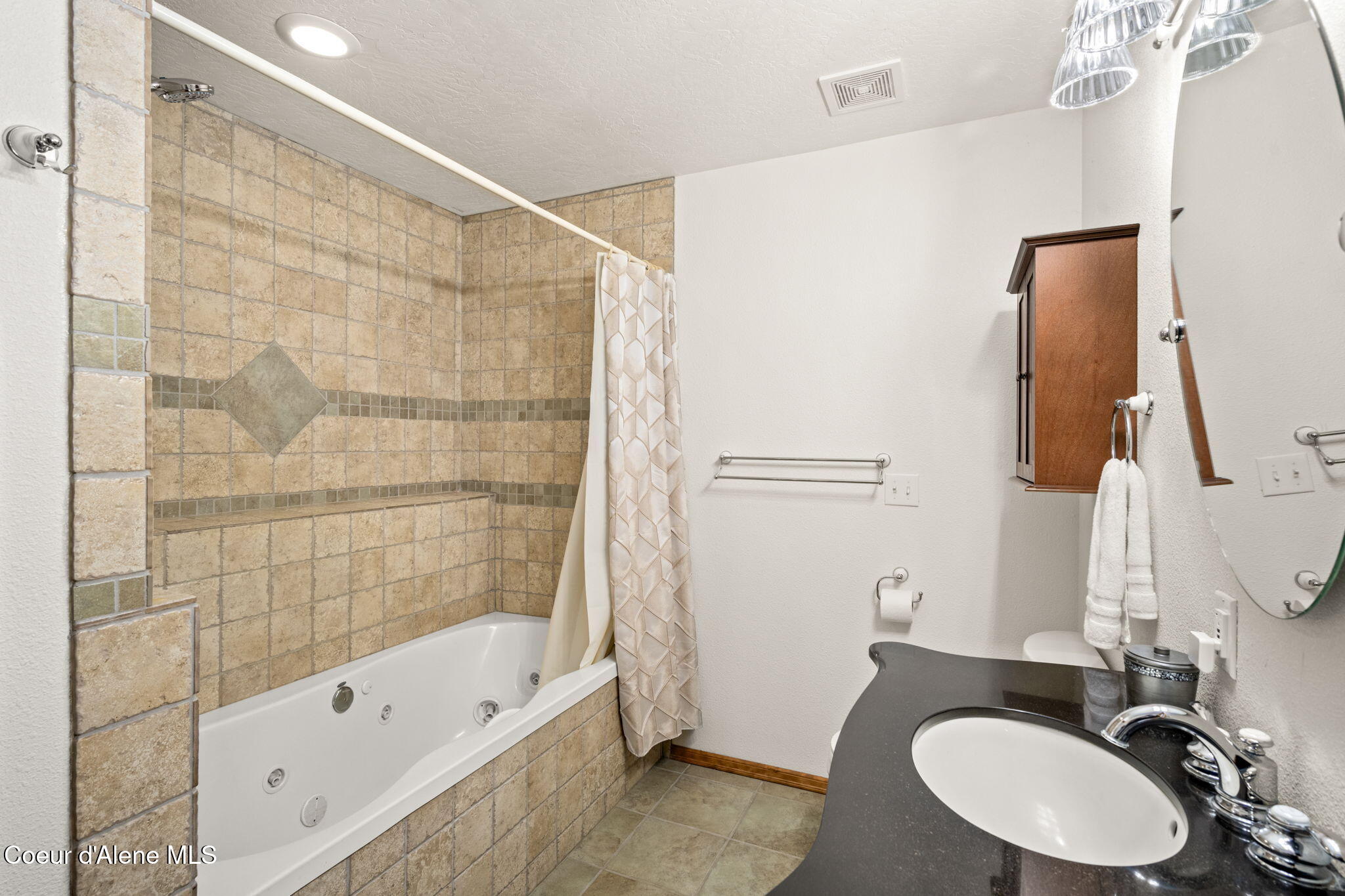 1703 South High Ranch Road Coeur D'Alene, ID 83814 - Photo 11 of 53 58-web-or-mls-DSC_8404