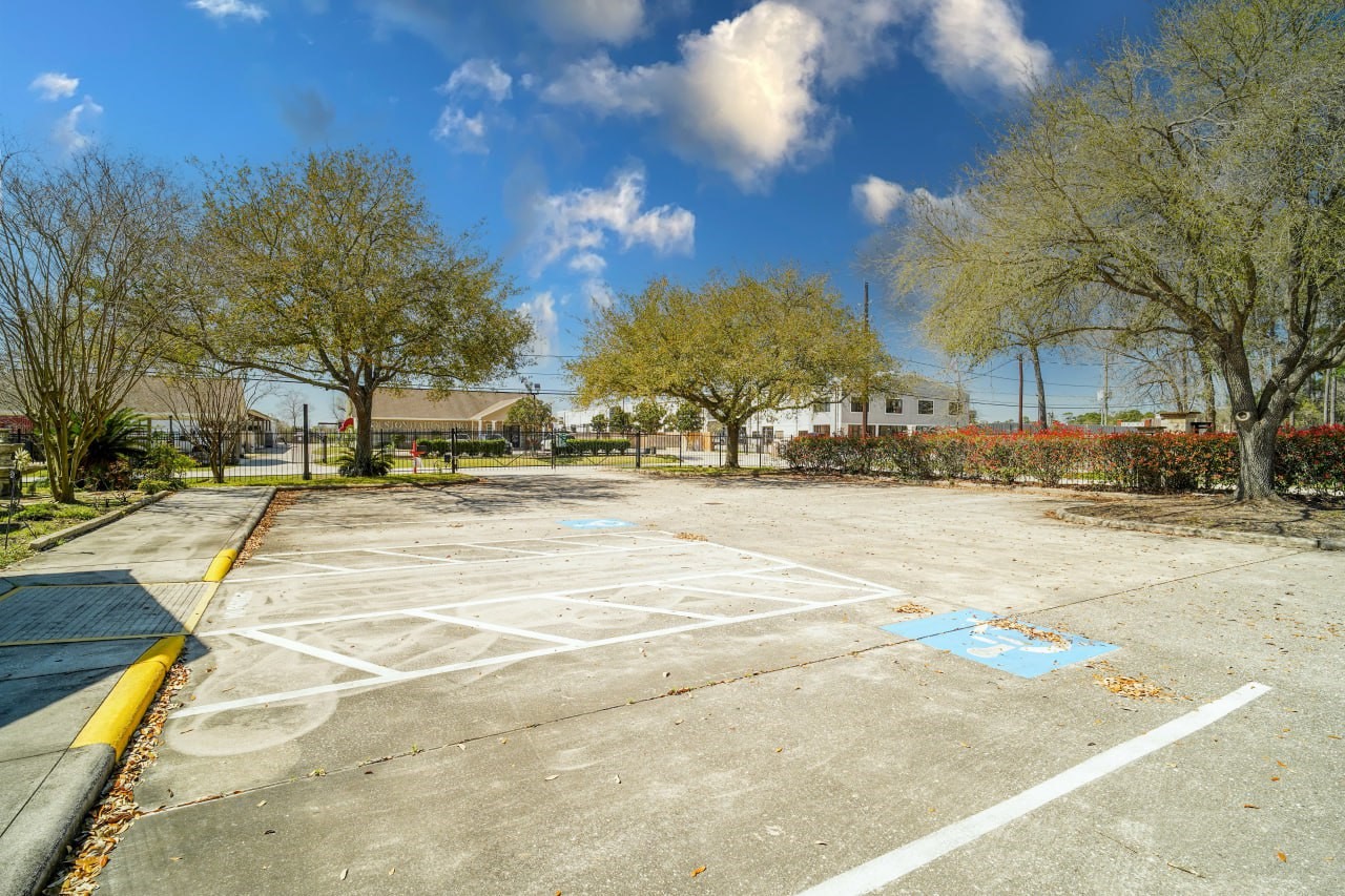 12682 Shiloh Church Road Houston, TX 77066 - Photo 16 of 25