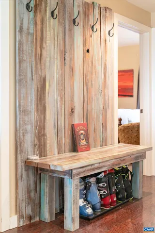 $439,900 | 907 Diamond Hill Drive, Roseland, VA 22967