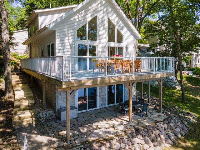 N7862 Westshore Drive, La Grange, WI 53121