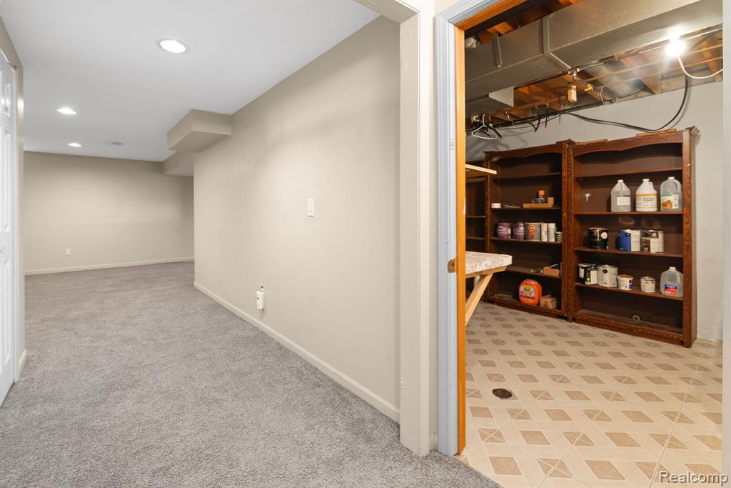 794 Oak Brook Ridge Drive Rochester Hills, MI 48307 - Photo 17 of 23