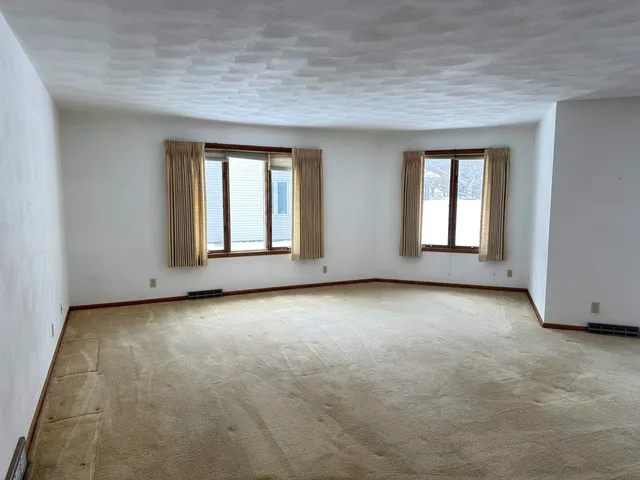 $239,900 | 4003 Mackinac Drive, Janesville, WI 53546