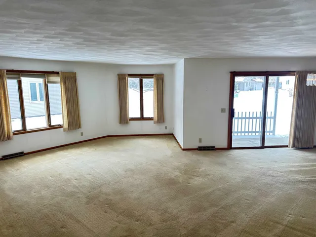 $239,900 | 4003 Mackinac Drive, Janesville, WI 53546