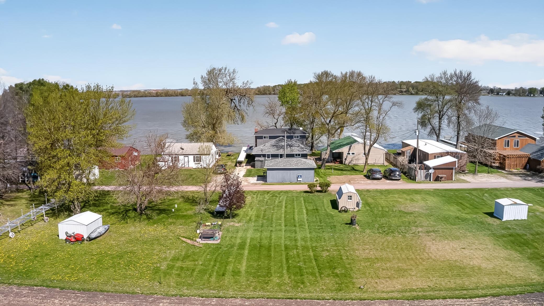 156 Dewey Street Welcome, MN 56181 - Photo 4 of 25