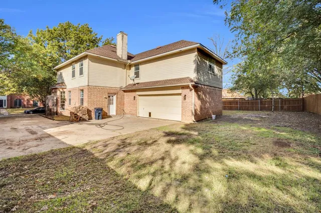 $385,000 | 7609 Grassland Drive, Fort Worth, TX 76133