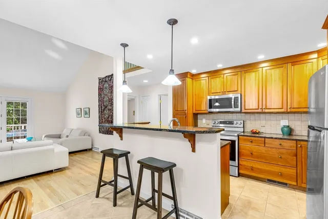 $449,000 | 117 Pine Grove Drive, Unit 117, South Hadley, MA 01075