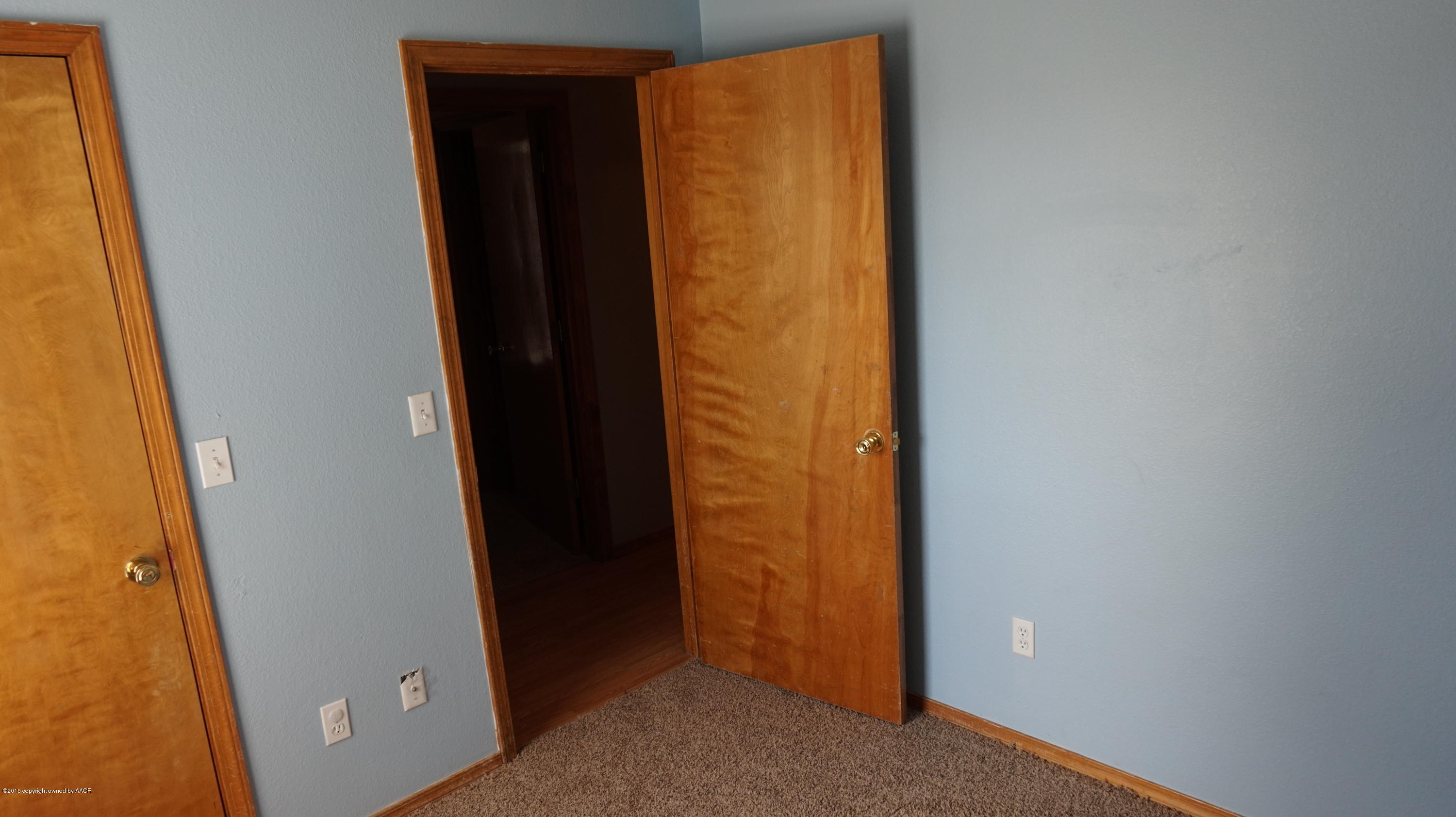 5228 Capulin Lane Amarillo, TX 79110 - Photo 14 of 16 a view of front door