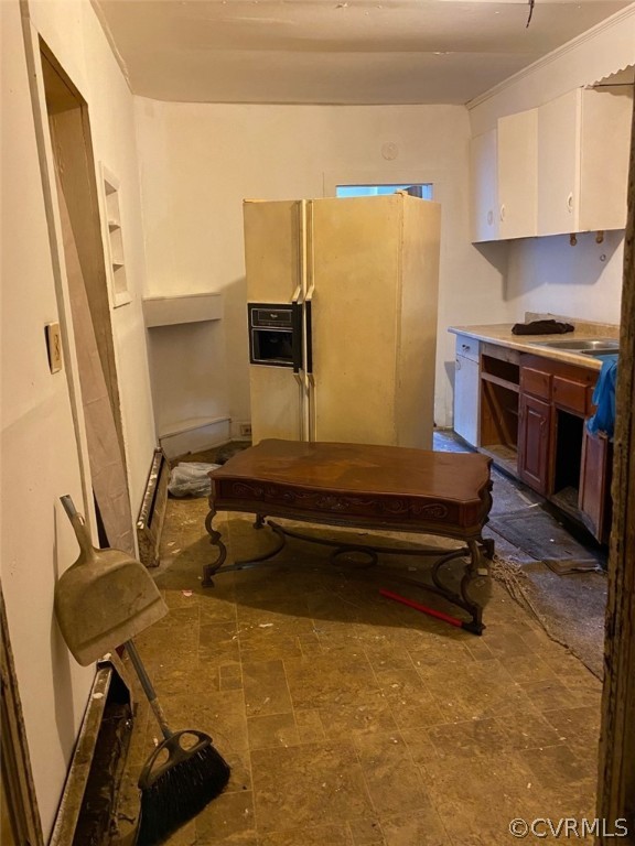 123 Mars Street Petersburg, VA 23803 - Photo 4 of 6 a room with pool table and a rug