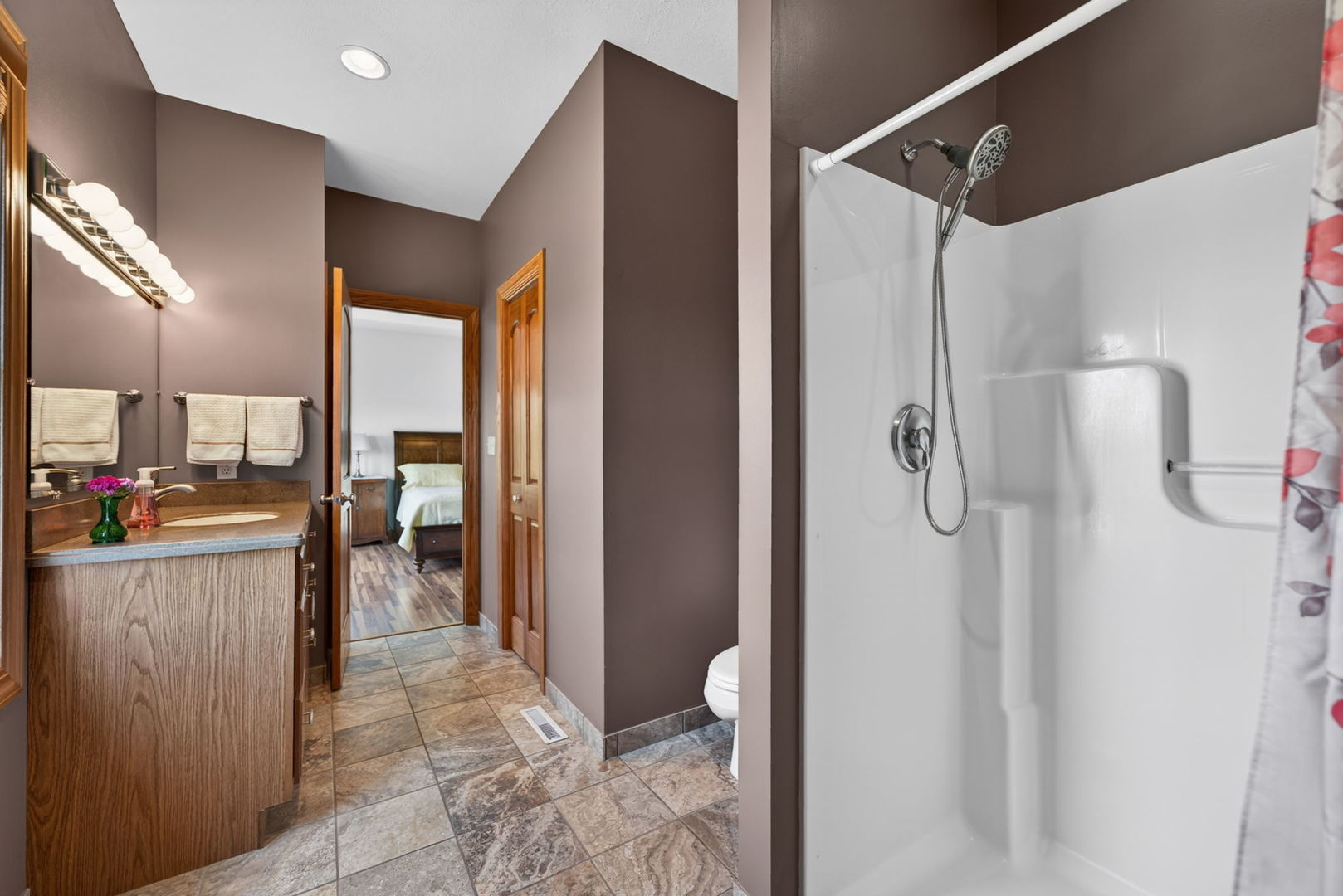 6880 East Cherry Hill Road Ridott, IL 61067 - Photo 18 of 42
