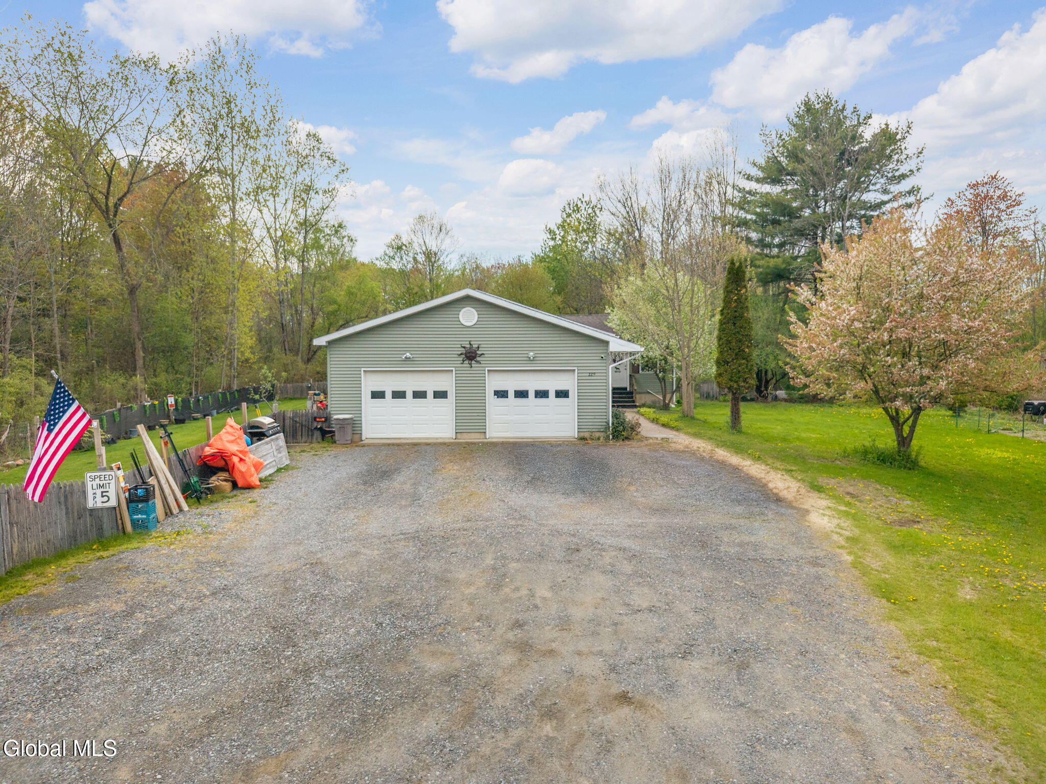 229 Middleline Road Ballston Spa, NY 12020 - Photo 33 of 38 60-229MiddlelineRd_60