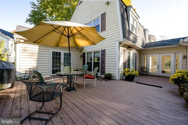 $3,500 | 9841 Meadowcroft Lane, Montgomery Village, MD 20886